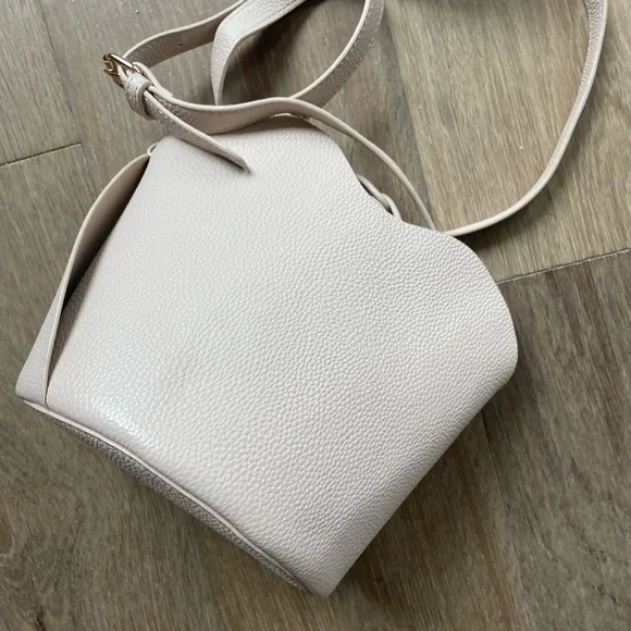 Anthropologie Light Pink/Rose Bucket Bag with Braided Handle - Picture 5 of 12